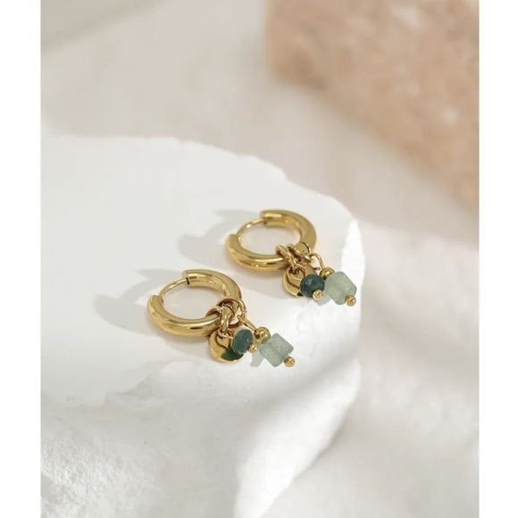 18k gold green aventurine charm huggies - Picture 4 of 5